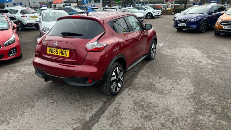 Nissan Juke 1.2 DiG-T N-Connecta 5dr Petrol Hatchback